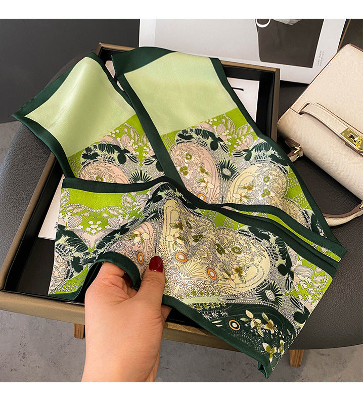 Pañuelo de Seda Estampado Floral