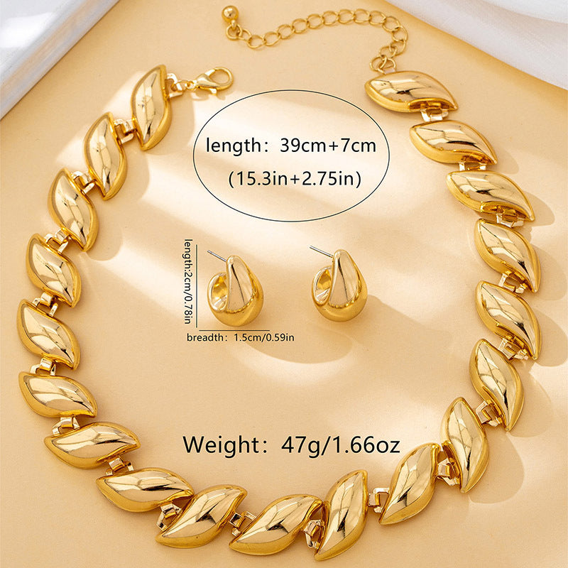 Set Collar Hoja y Pendientes Gota